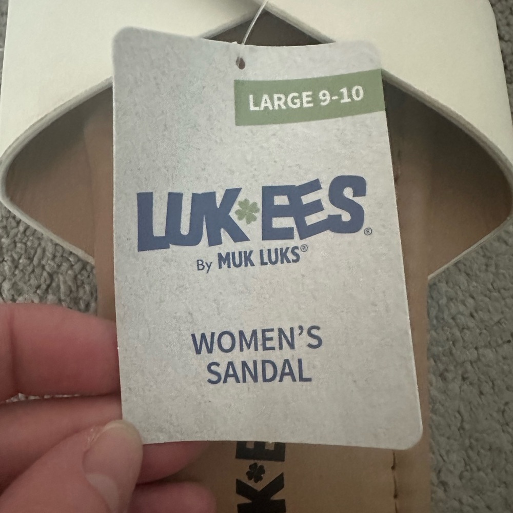 LUK-EES By Muk Luks Women’s Sandals White Size Large 9-10 Crisscross Slides - Picture 3 of 6